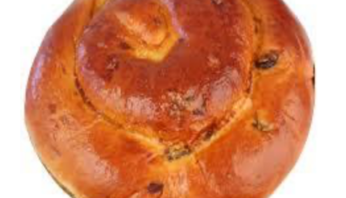 Round raisin challah